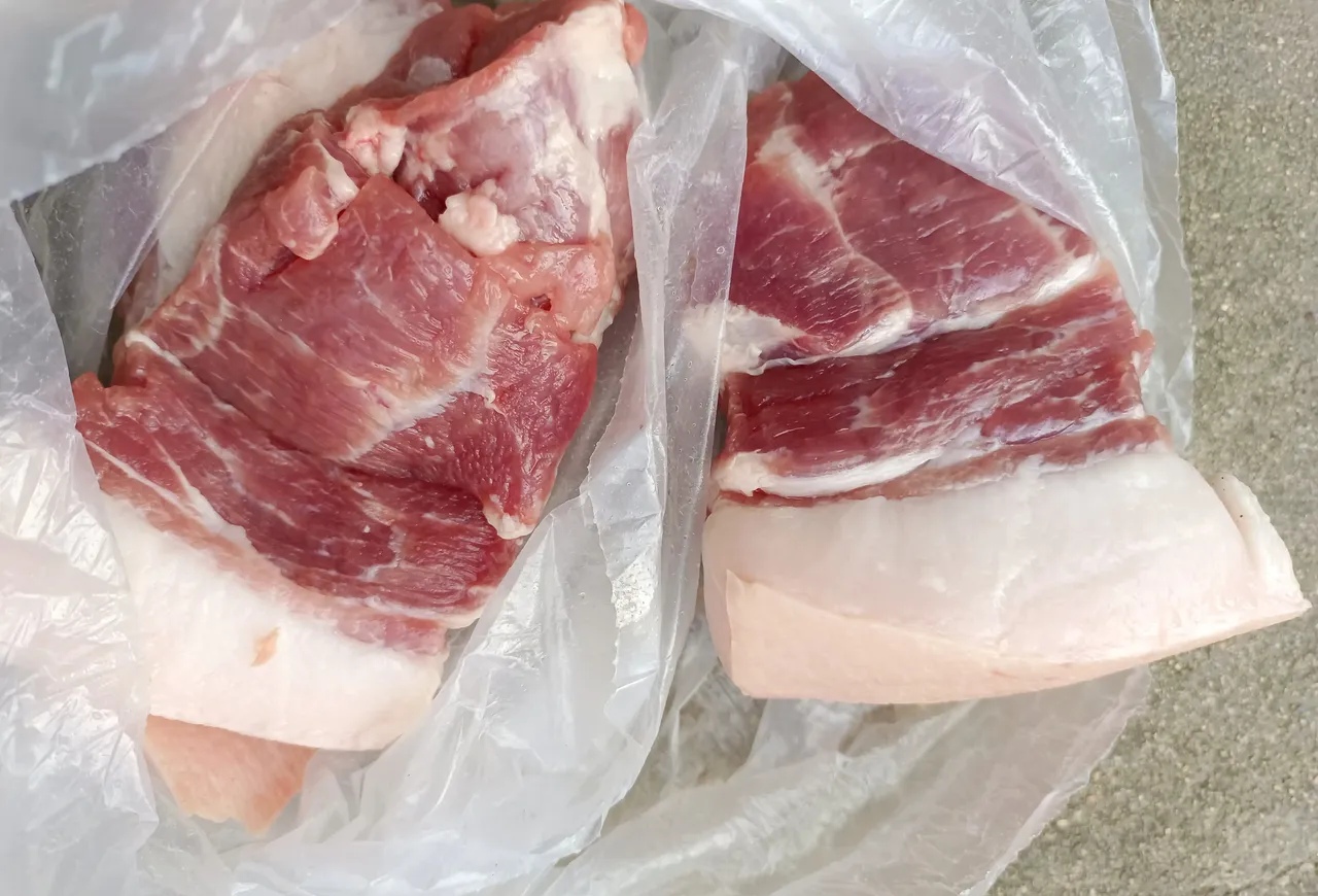 自从有猪瘟以来,也买了几次猪肉,真没感觉有什么不好,味道还是那样