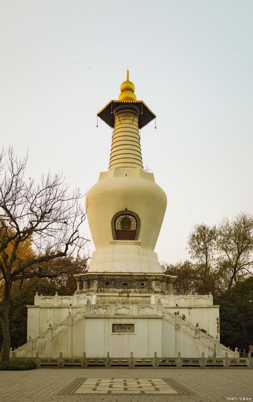 扬州,法海寺. 德明和尚专职禅房,侍候留宿寺庙的香客老爷们.