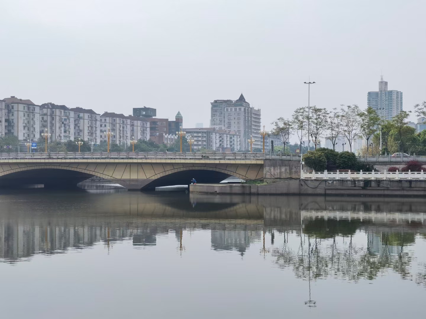 南昌市中山桥:移步即景