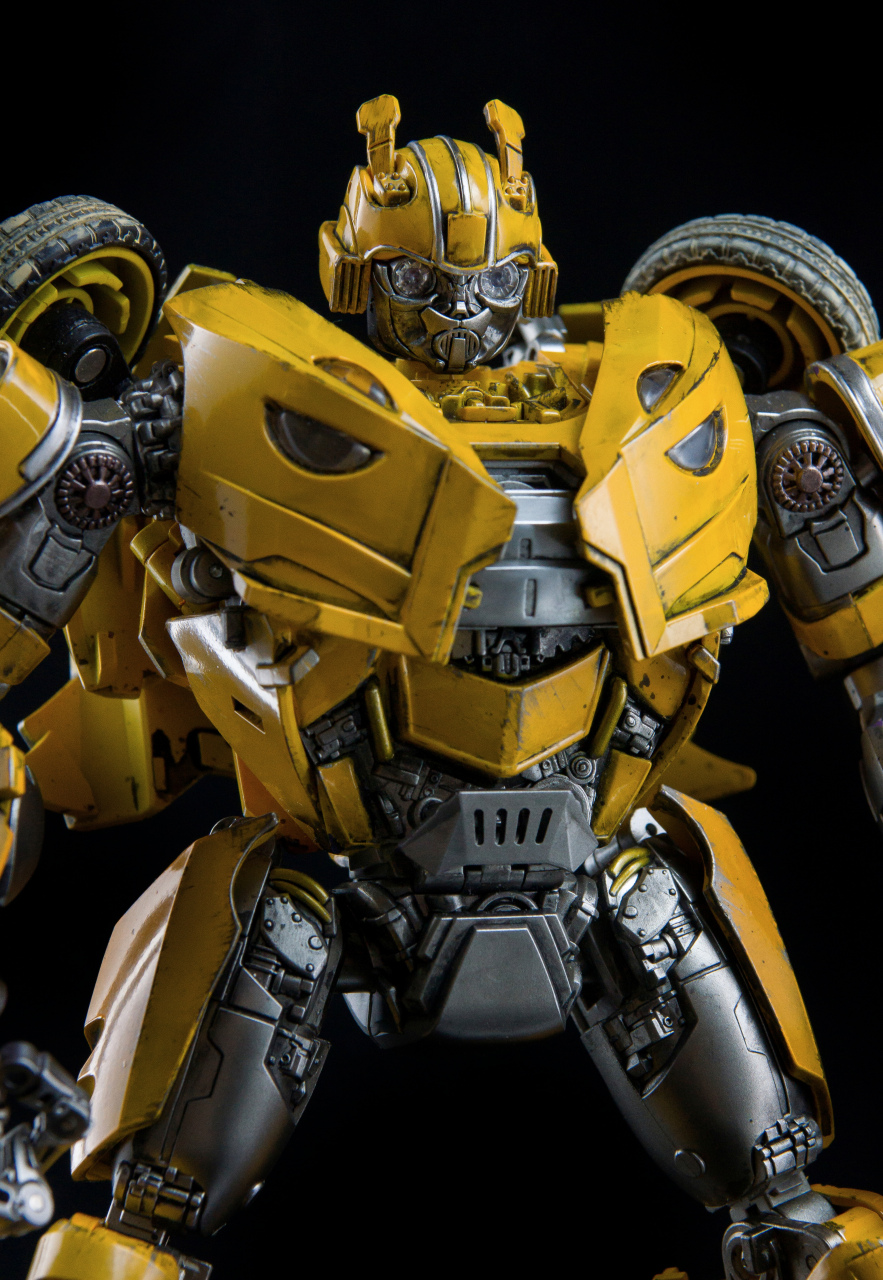模型欣赏:变形金刚 tmt-01 外传塞星大黄蜂,高21厘米,旧化涂装.