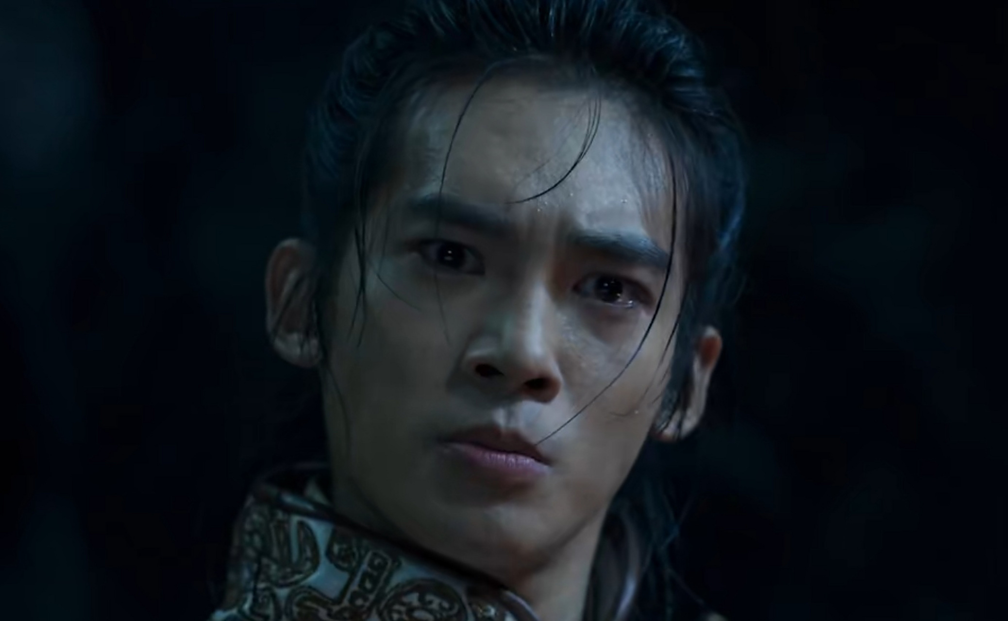 《封神第一部:朝歌风云》  该片讲述商王殷寿与狐妖妲己勾结,暴虐无道