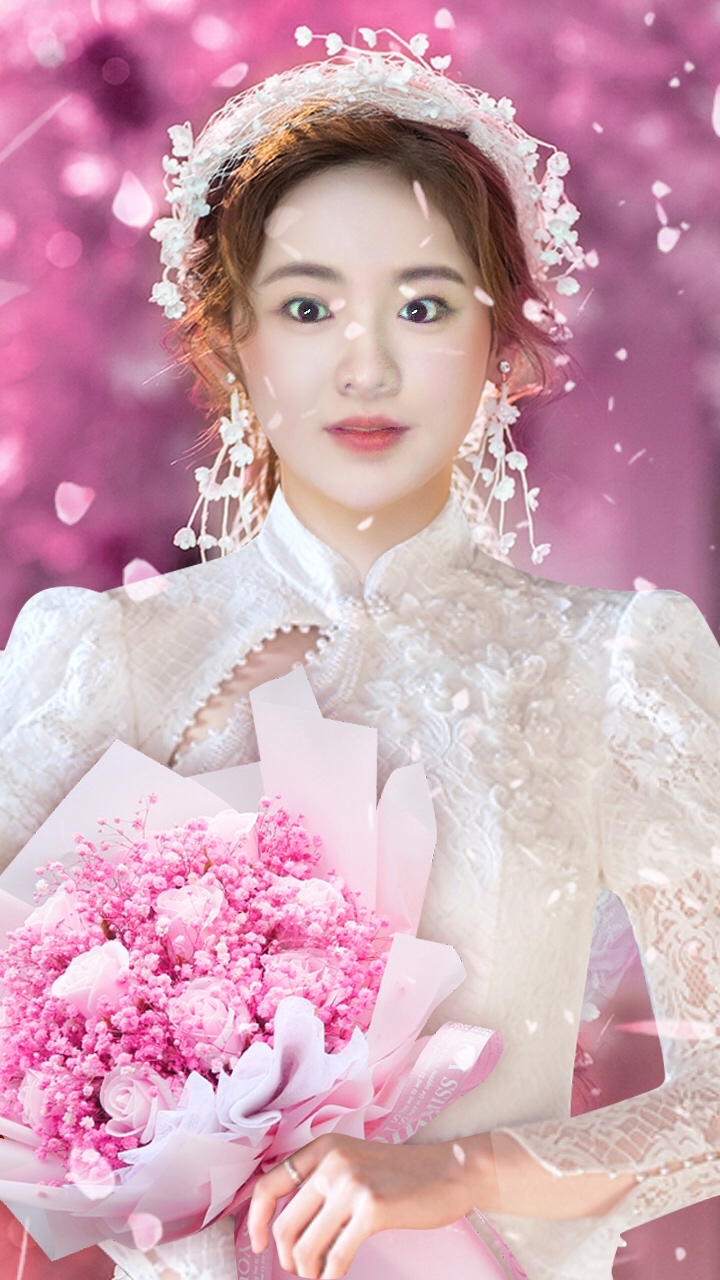 男高音歌唱家戴玉强未婚妻米兰达泰特小姐拍摄的影楼美女照!