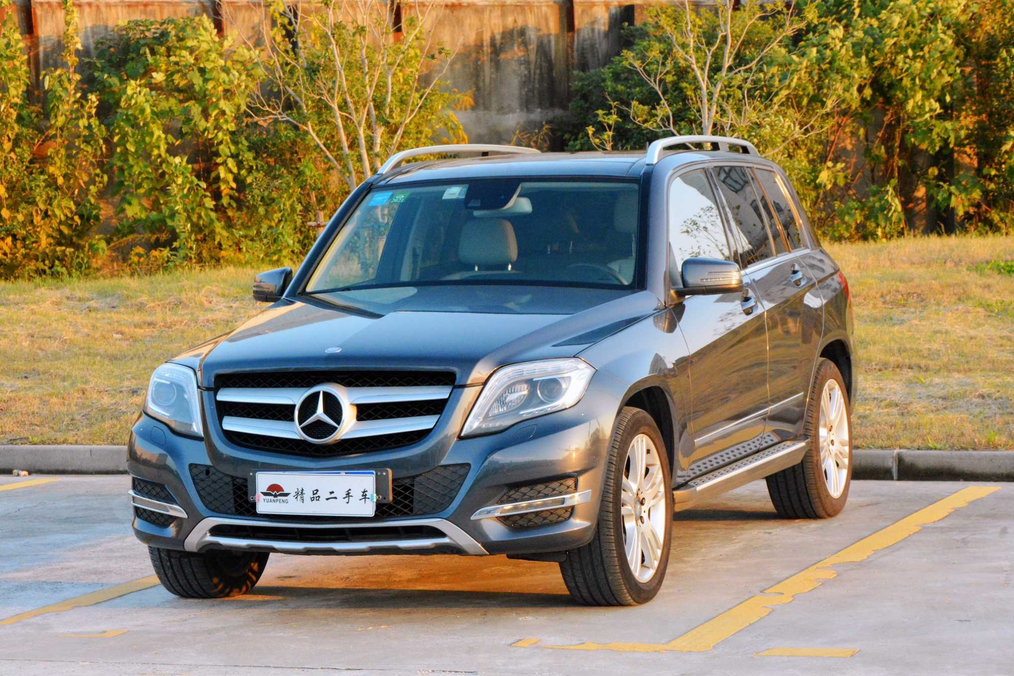 2013年奔驰glk300四驱4matic