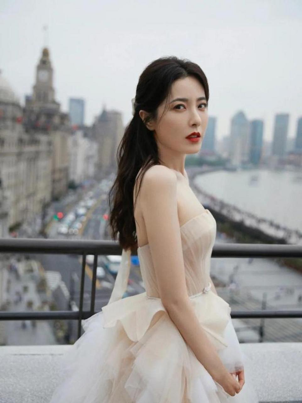 错失《山楂树之恋》女主角,有实力有颜值但一直未大红大紫,有遗憾,但