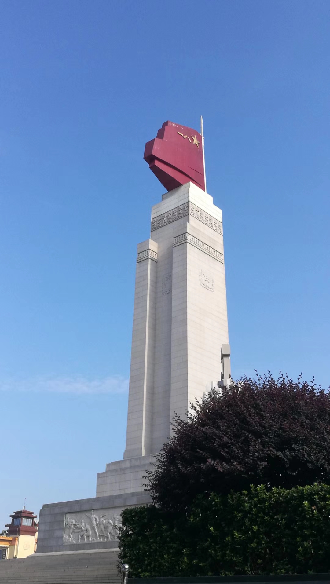 英雄城的标志——八一南昌起义纪念塔