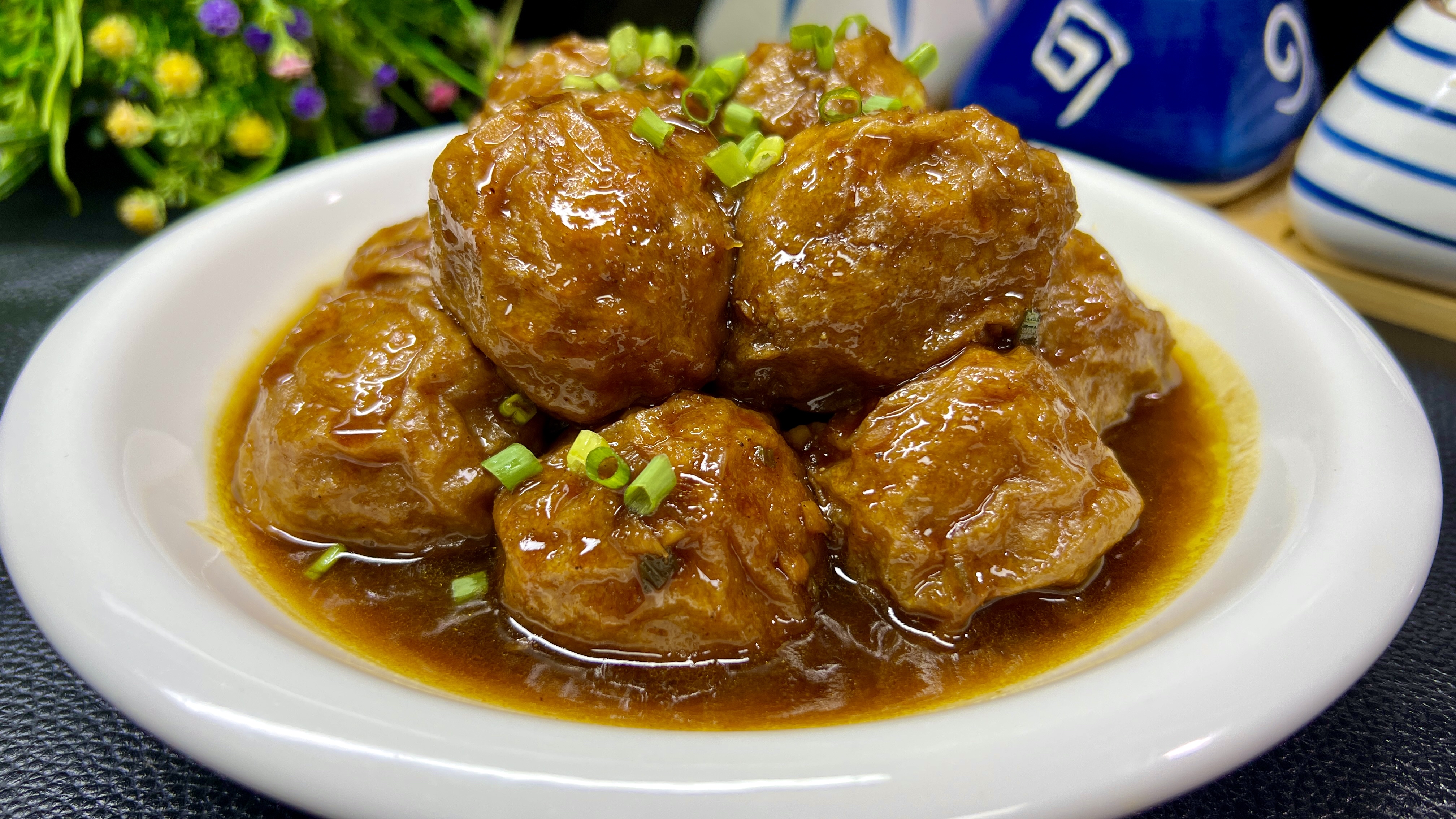 油面筋塞肉，直接下锅烧是大错！教你正确做法，鲜香爆汁真解馋