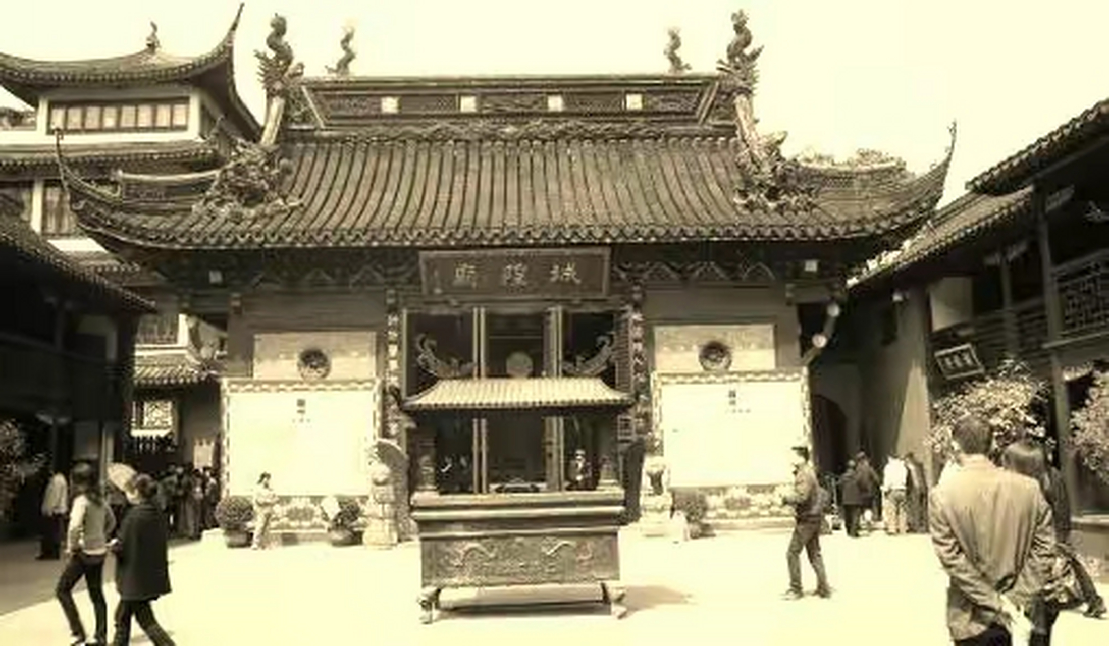 曹县城隍庙的老照片,曹县城隍庙在1928年就已经被毁坏了,不过很难得