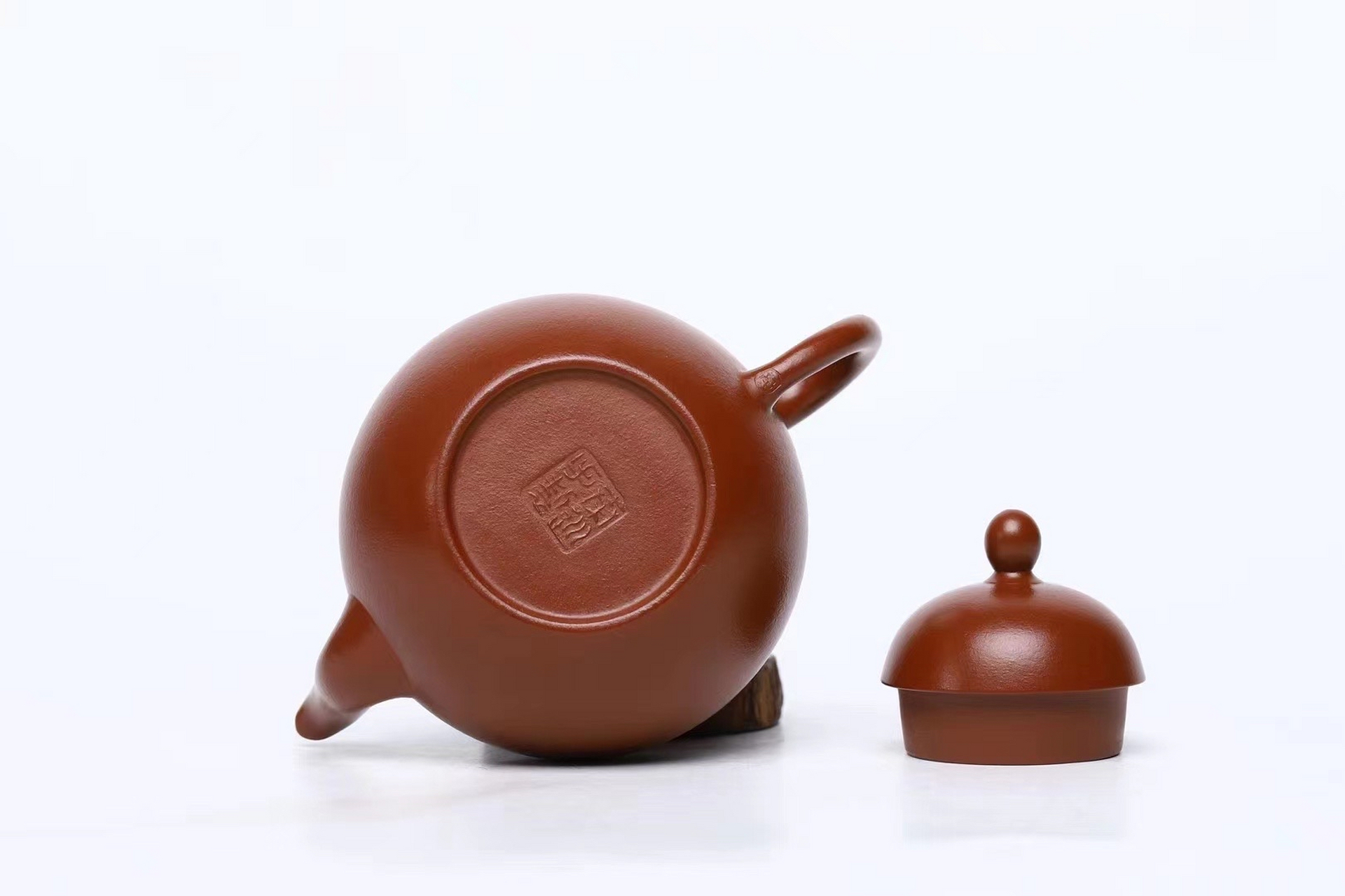 朱泥名家秦巡全手《思亭》#紫砂壶# #全手工#  容量:160cc,泥料采用