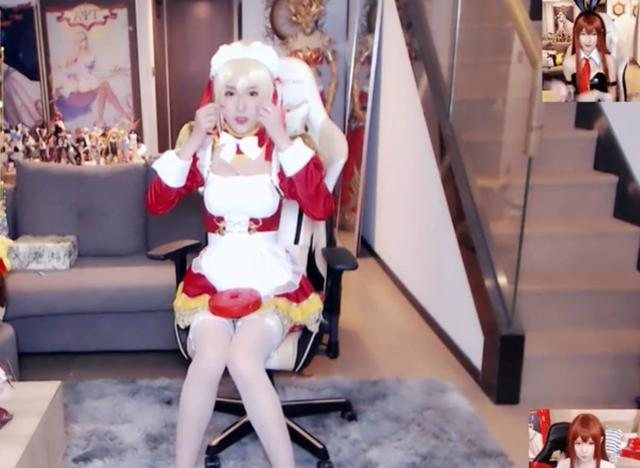 腐团儿cos尼禄获网友好评,长腿是亮点,让人心里小鹿乱撞