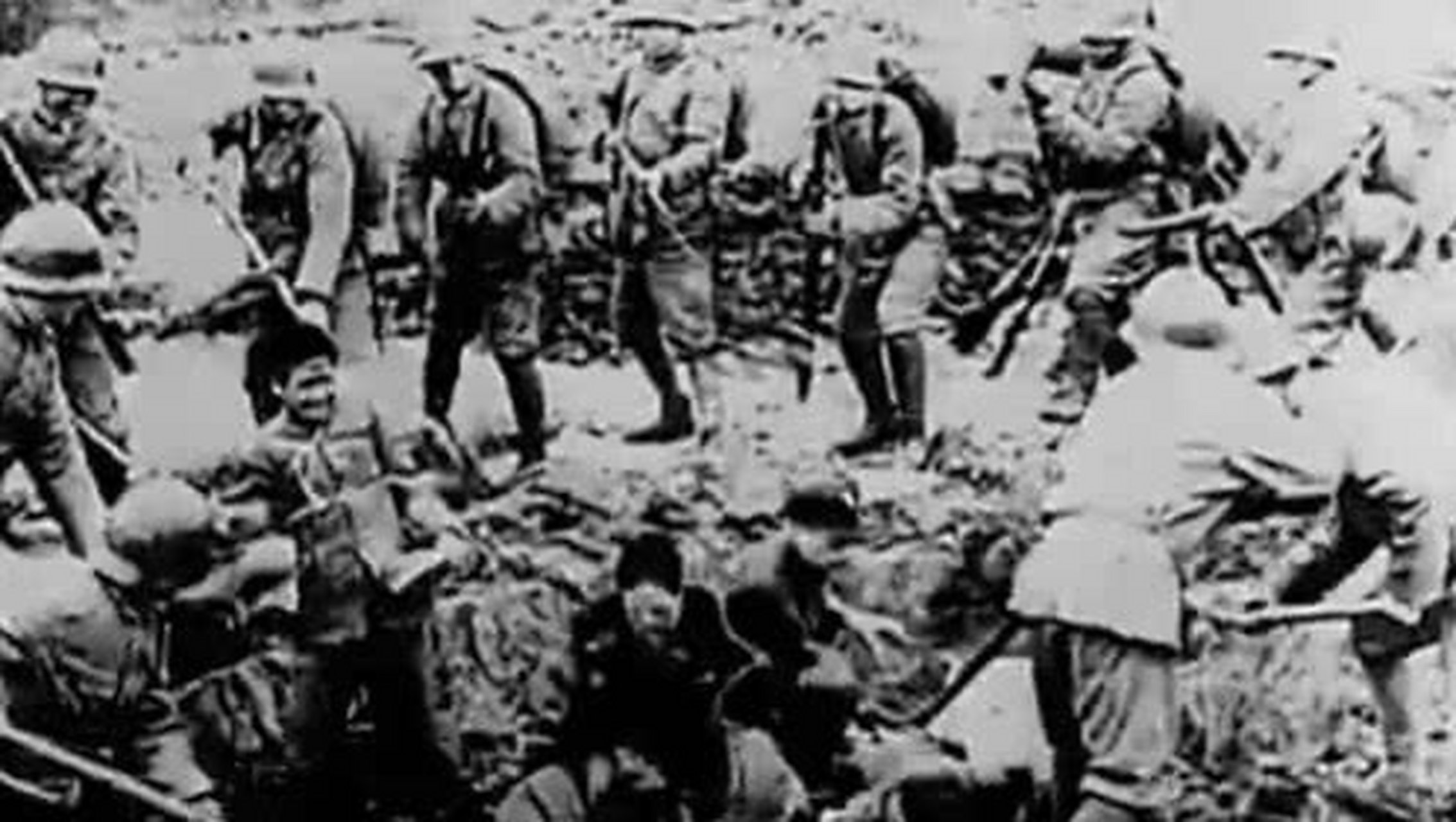 铭记历史# 1937年12月13日,日本侵略军占领南京,在华中遣军司令司井