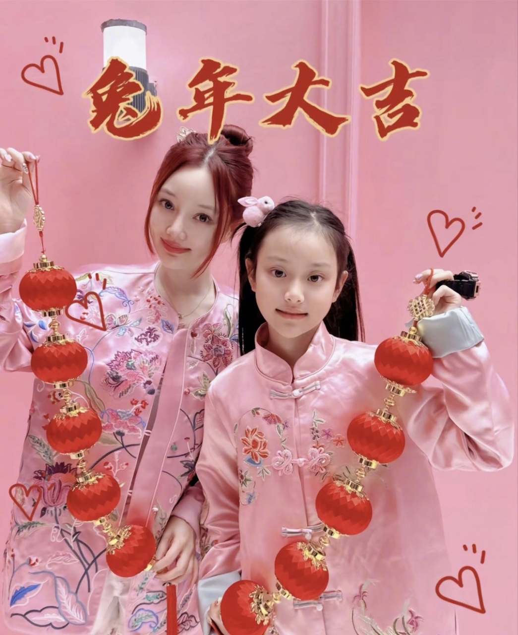 基因好神奇!甜馨小时候明明更像爸爸,长大后变得跟妈妈一模一样了