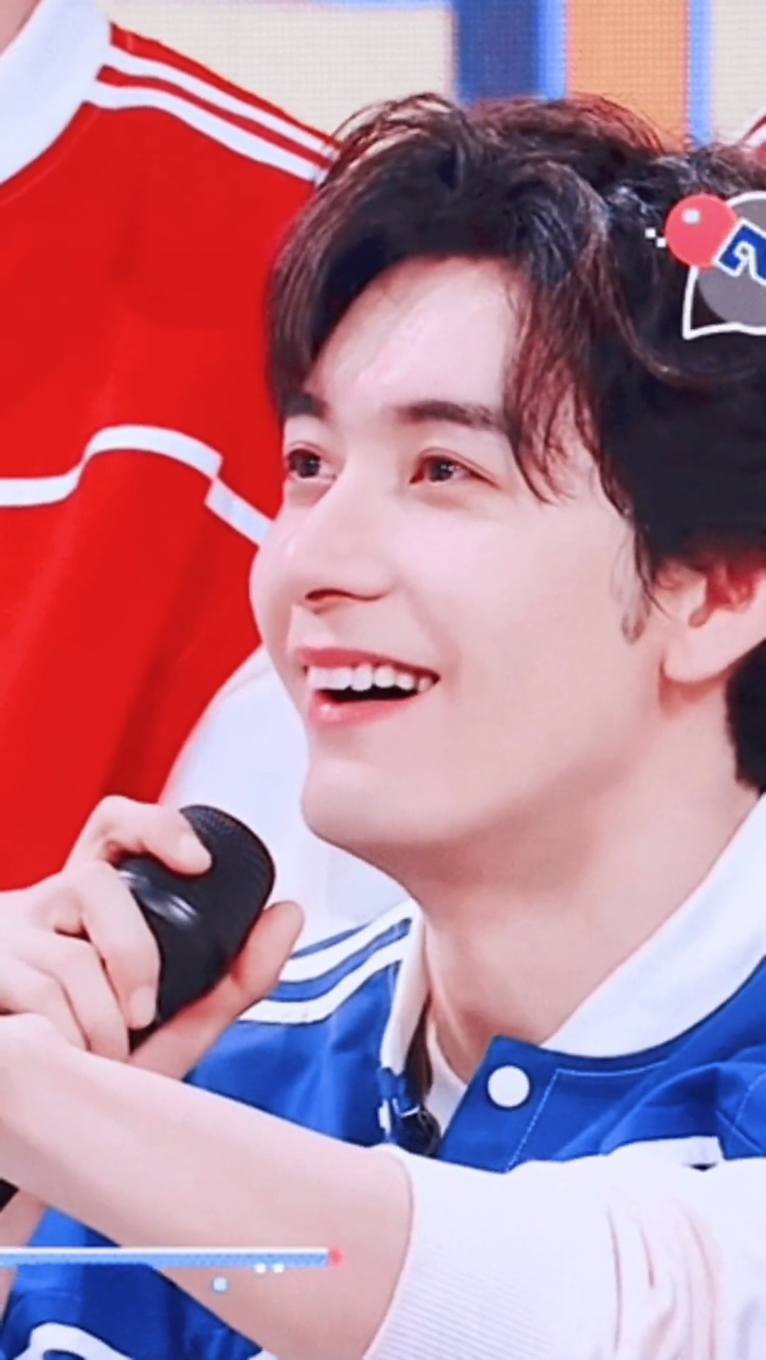 陈星旭治愈系笑容镜头虽然不多但是帧帧都帅出屏幕