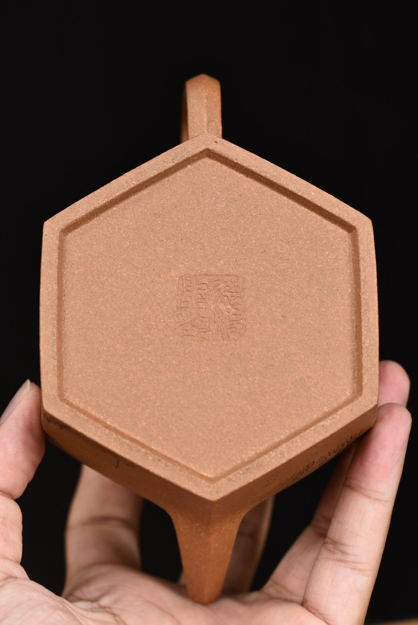 袁德波【六方德中】  五彩段泥  270ml#紫砂壶# #全手工