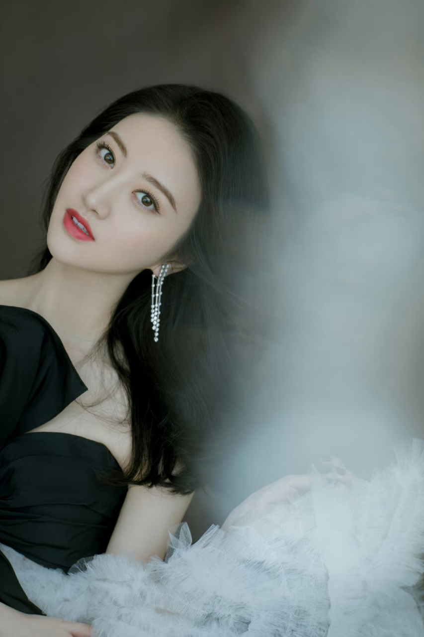 景甜# 甜美可爱,俏皮灵动,又纯又欲的"人间富贵花"