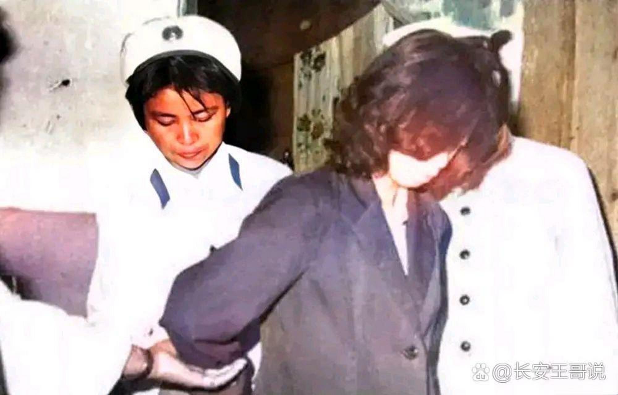 1983年,女流氓马艳琴被判死刑,准备押赴刑场