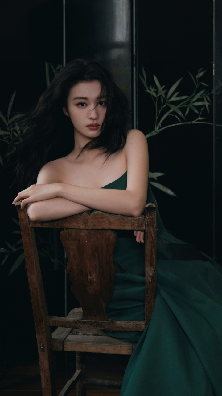 《听说你,喜欢我》中的阮流筝,明艳照人的王楚然.