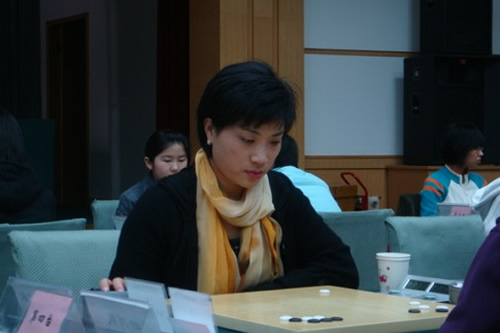 徐莹
