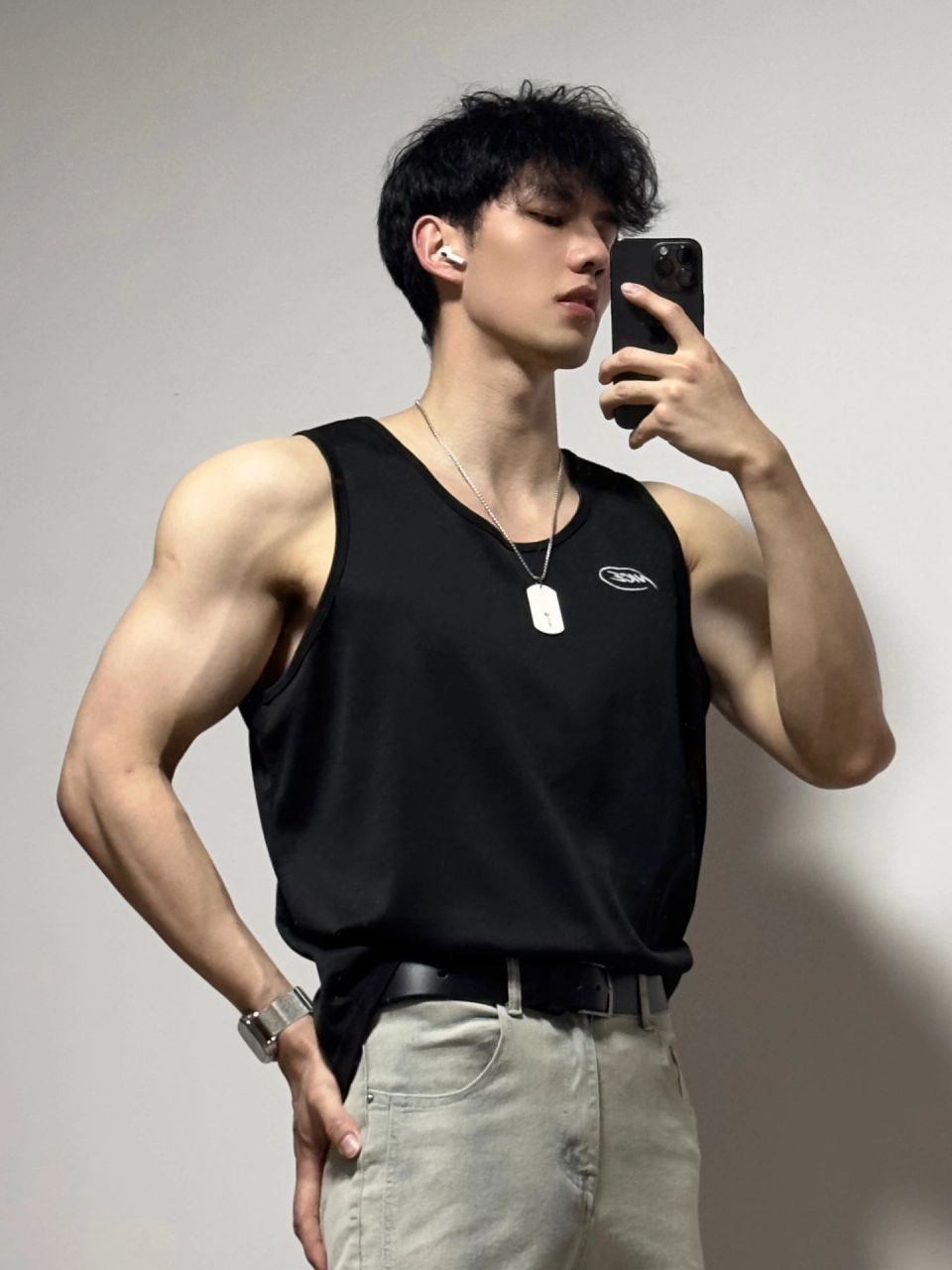 宝宝 开门是我#帅哥# #腹肌# #肌肉型男