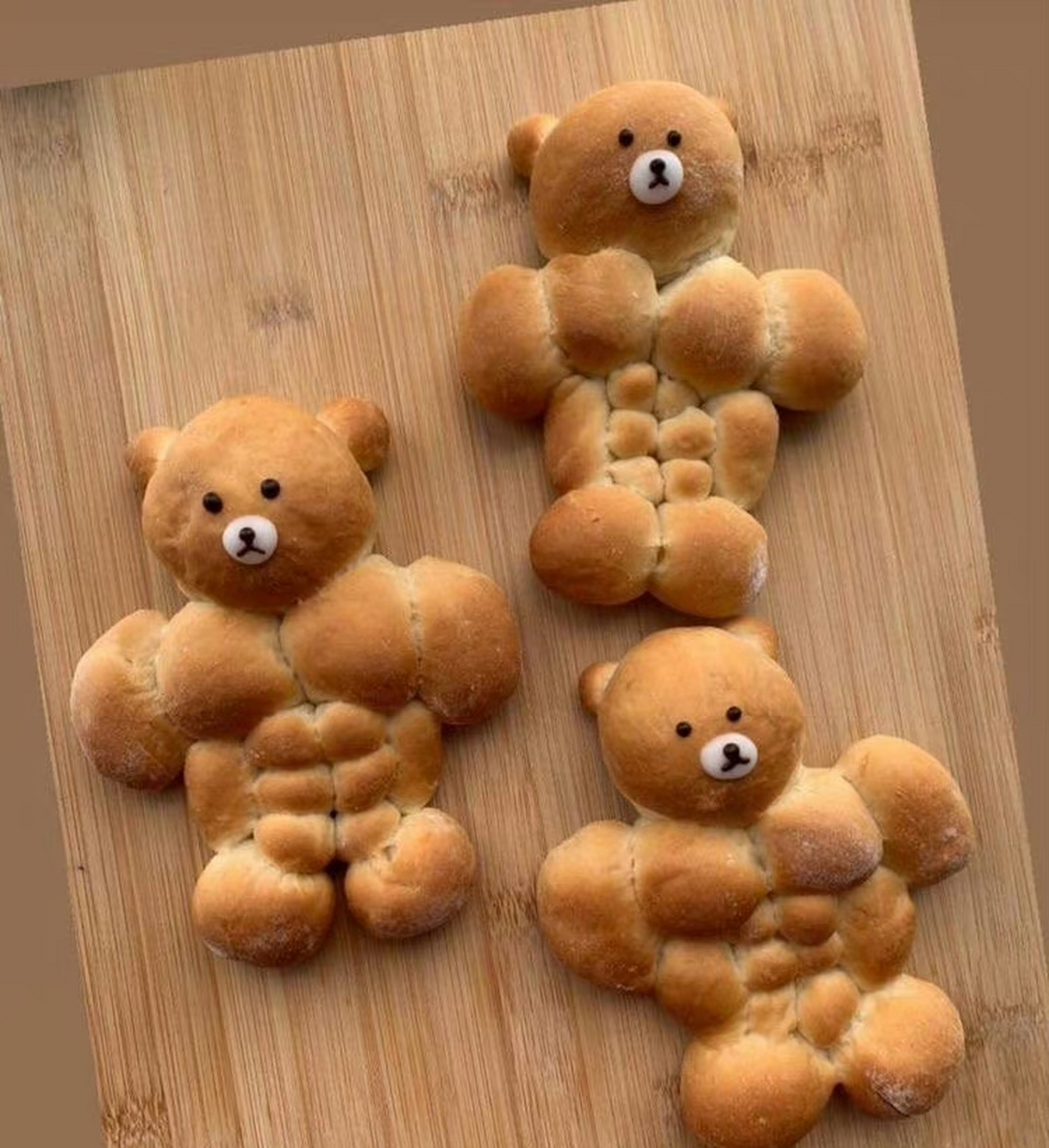 八块腹肌面包看起来很棒,可以试一下