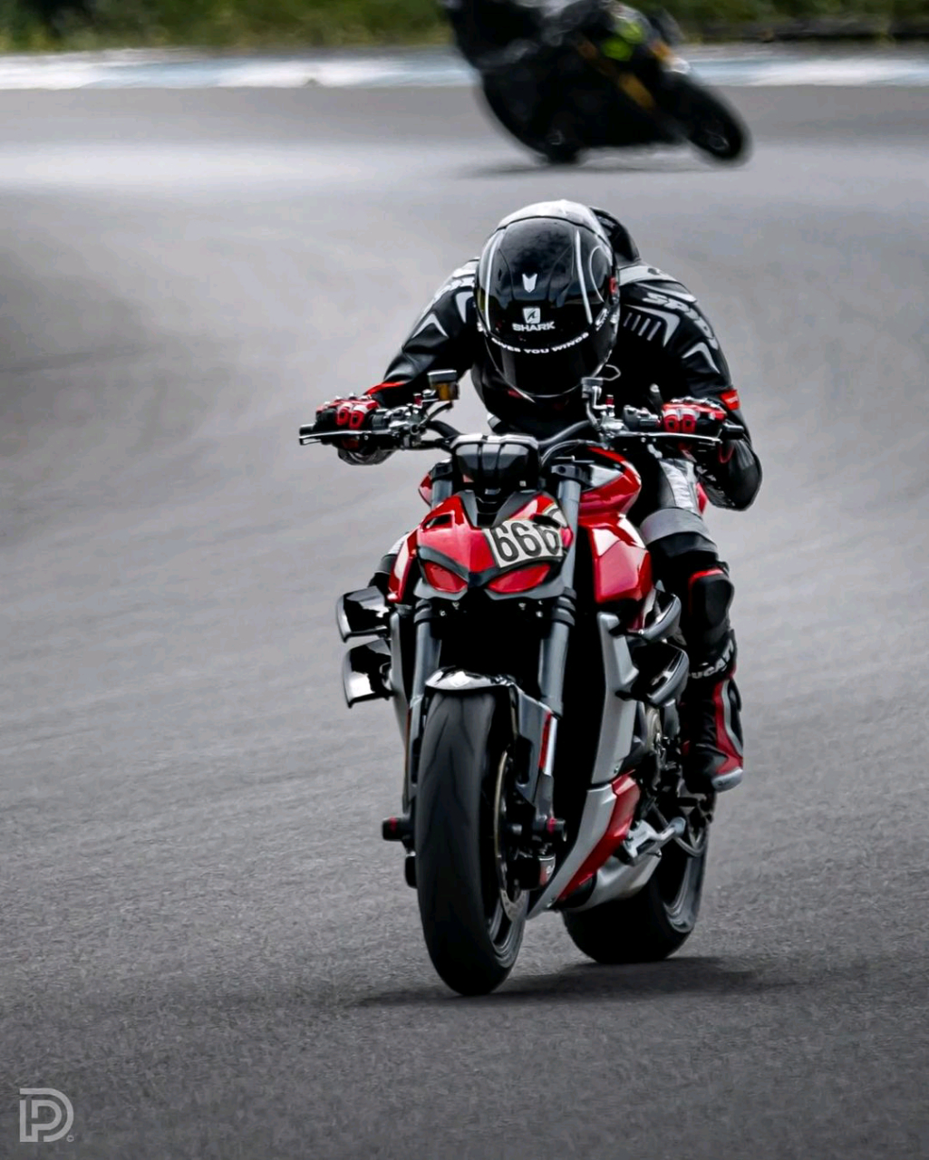 杜卡迪街霸#摩托车