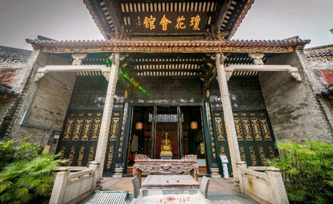 南粤广州特色文化:日渐衰落的粤剧