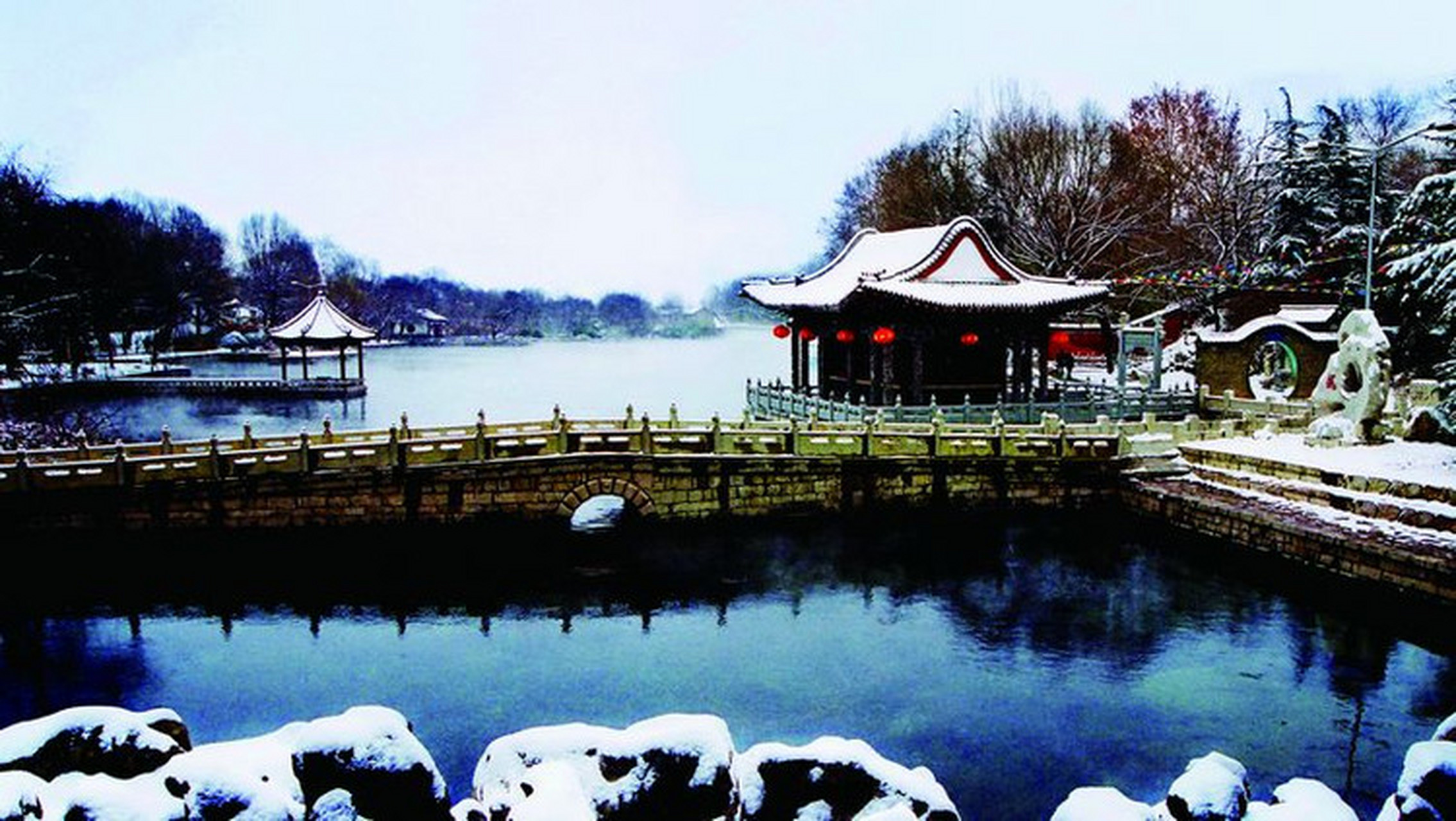 山东省潍坊市临朐县,是一座小县城,经济发展滞后滞后,却风景秀丽,名胜