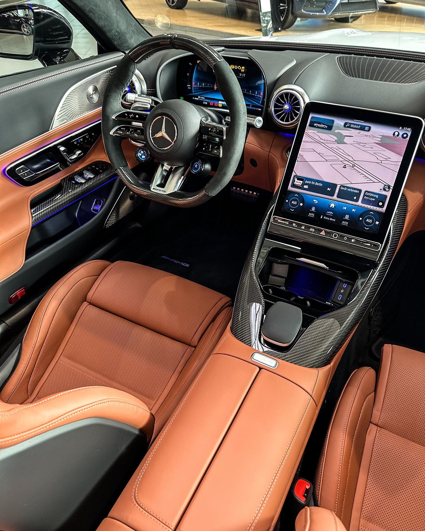 梅赛德斯-amg sl63 4matic