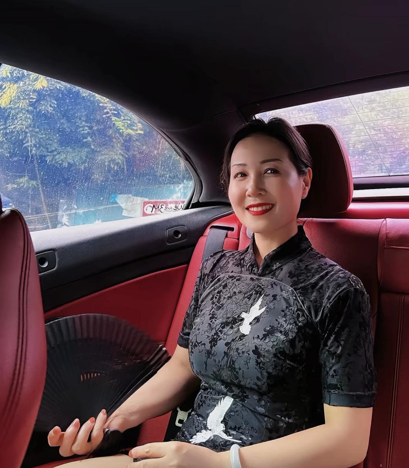女人50岁寂寞寻追爱,结局痛苦凄凉(1)