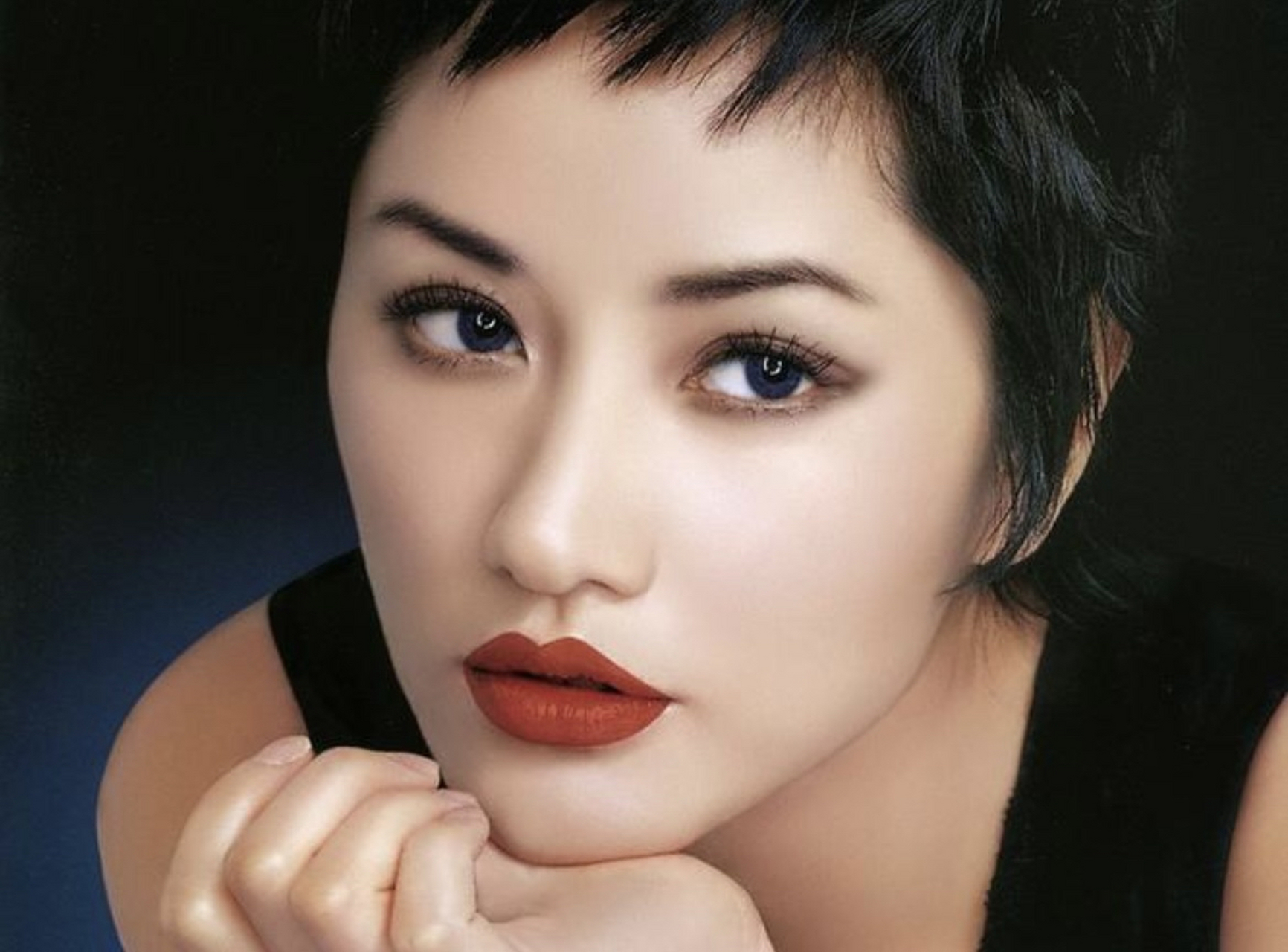 近日,关于瞿颖的话题再次引起了人们的关注.