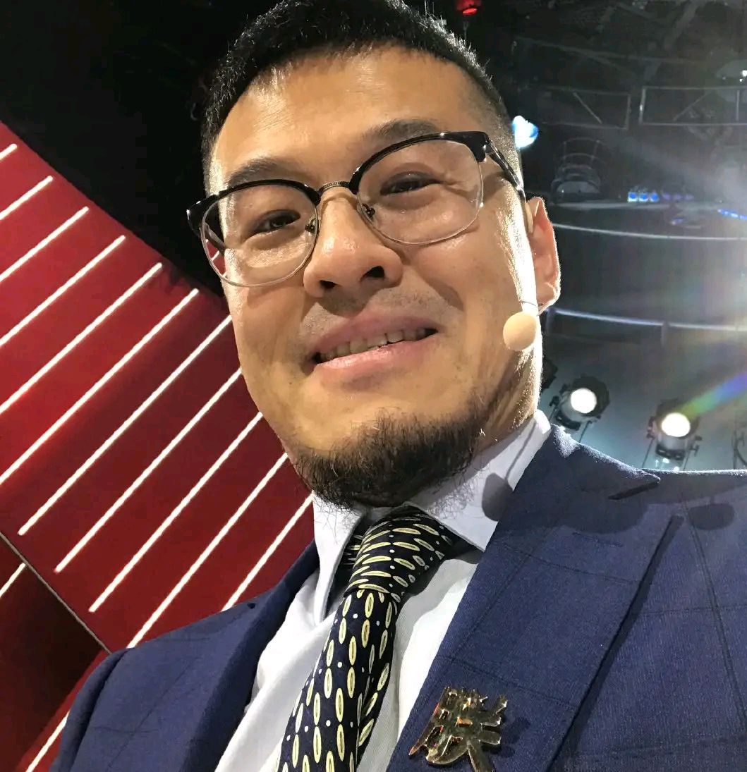 同为篮球著名解说员,马健为什么会在社交平台暗讽杨毅老师呢?