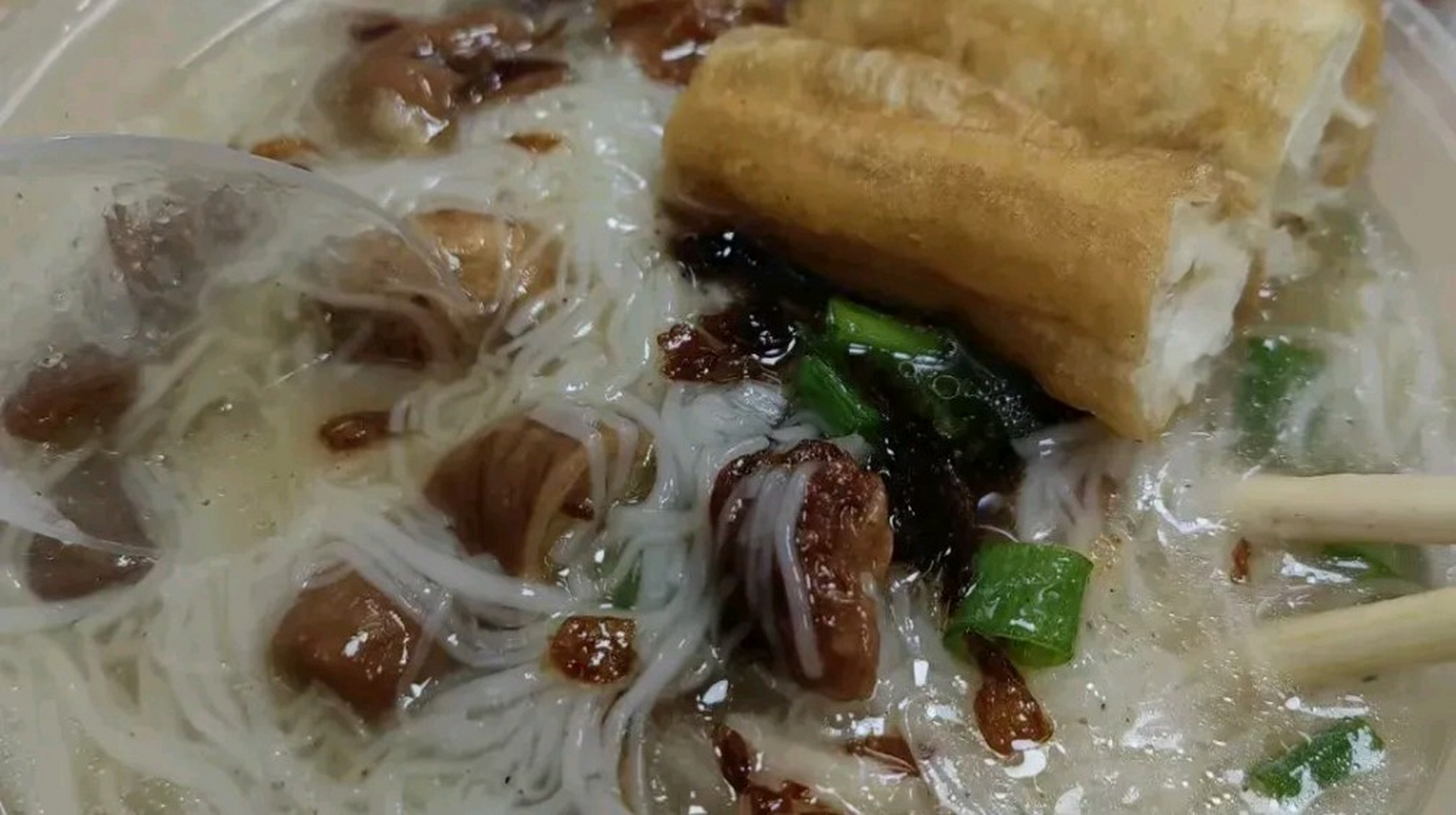 面线糊,一种即使在福建人眼里也充满争议的福建小吃.