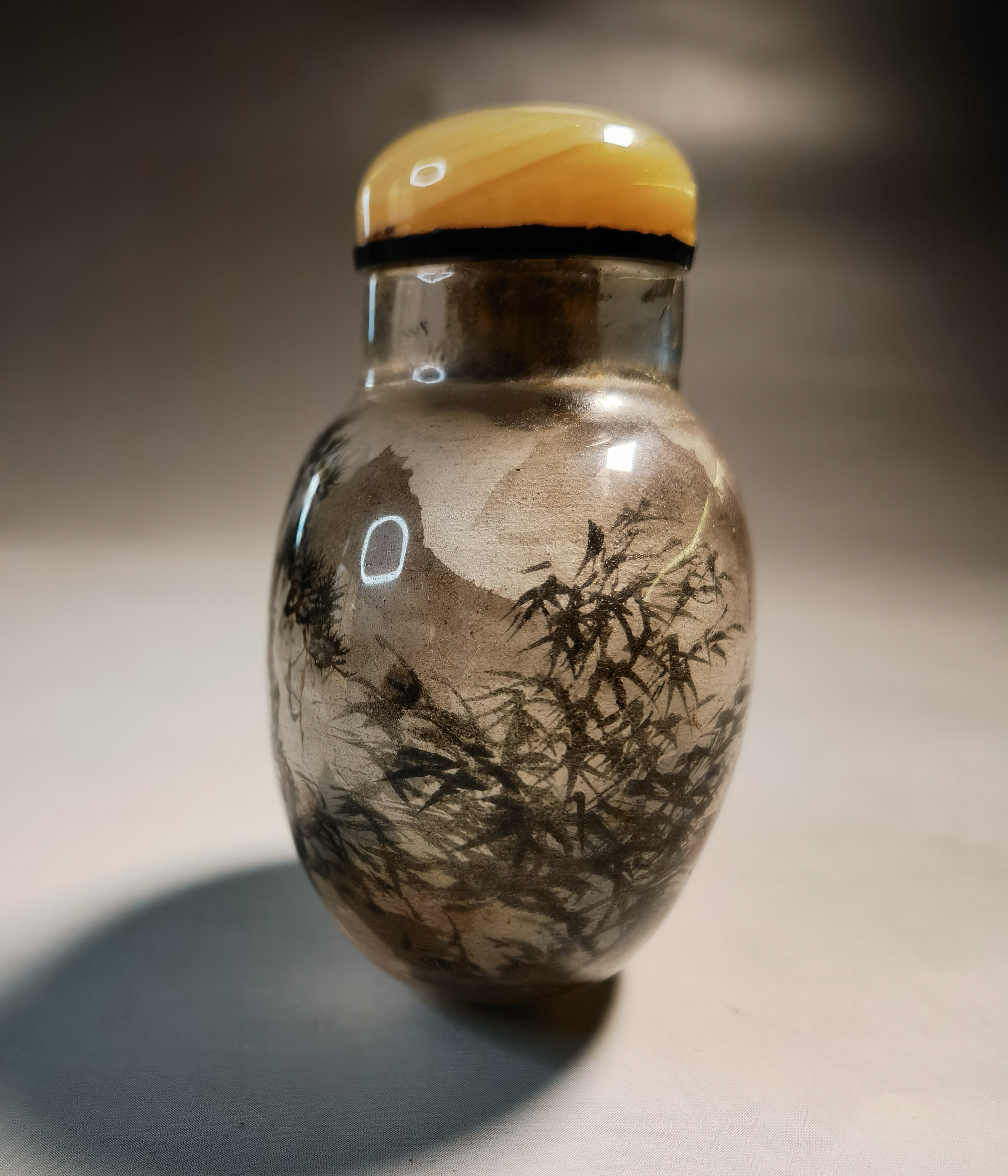 光绪周乐元水晶人物故事内画鼻烟壶