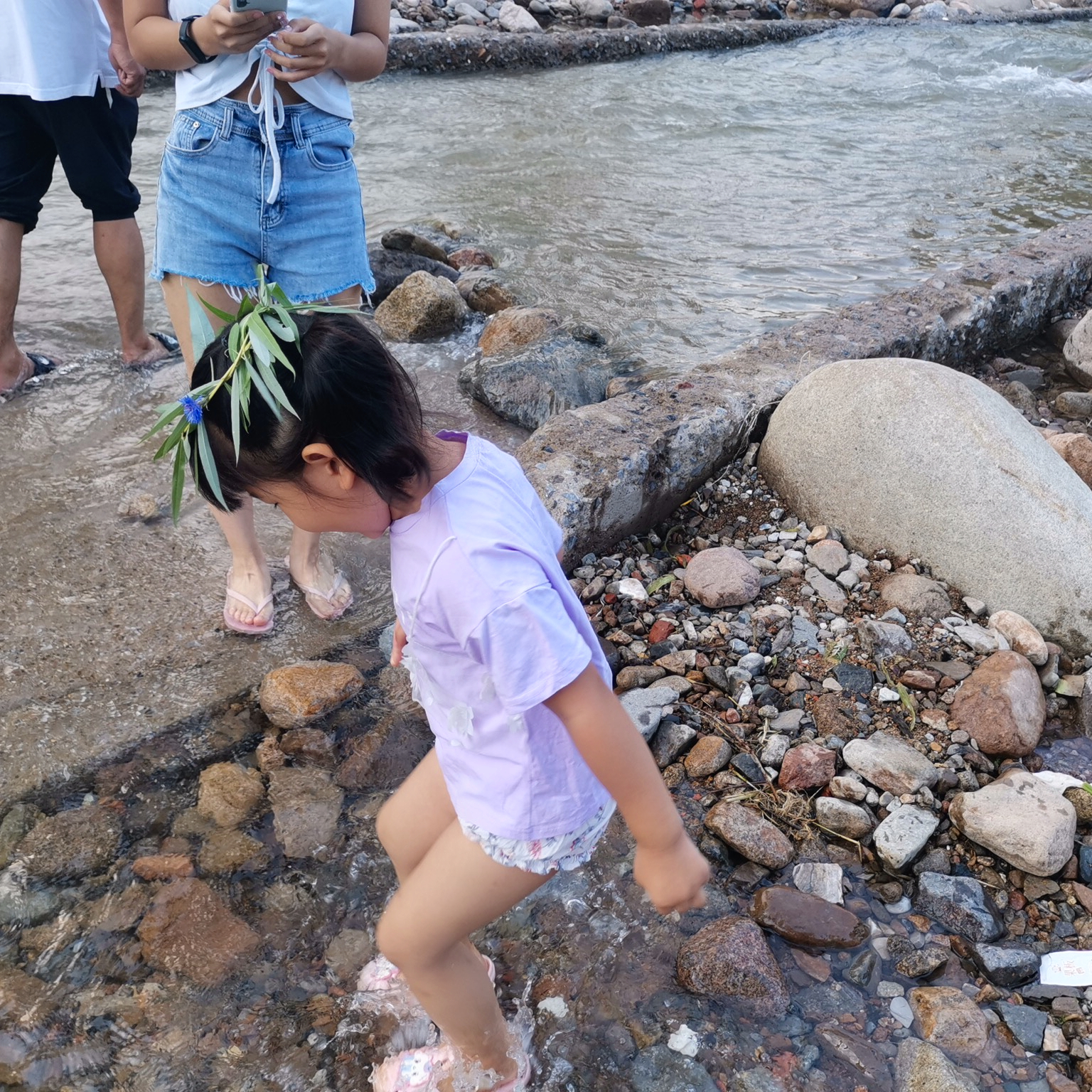 " 哎呀,真是我贴心的小棉袄哟.老公也是