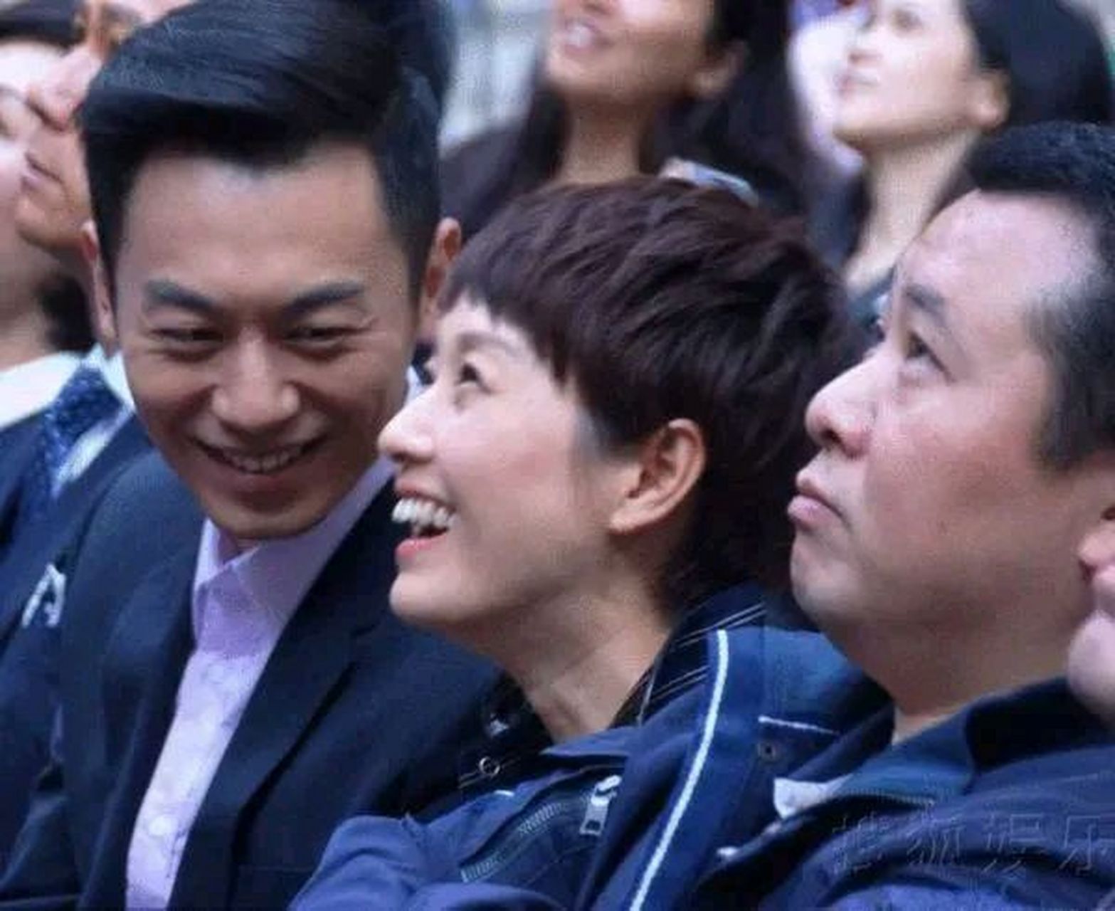 拍《北上广不相信眼泪》时,朱亚文一和马伊琍i拍吻戏就为难:"马伊琍总