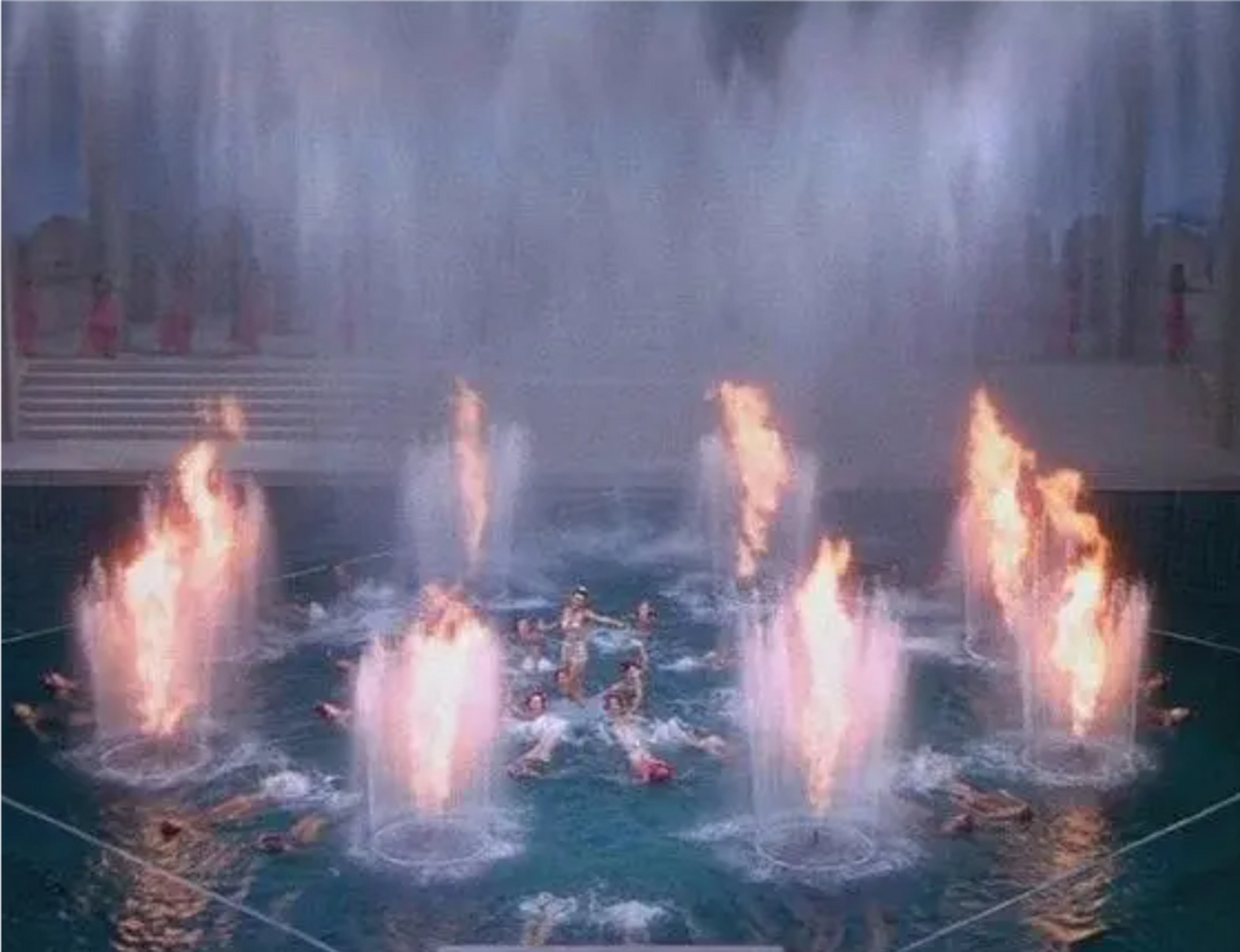 出水芙蓉与希腊神话  《出水芙蓉》是一部老电影,二战期间,米高梅影片