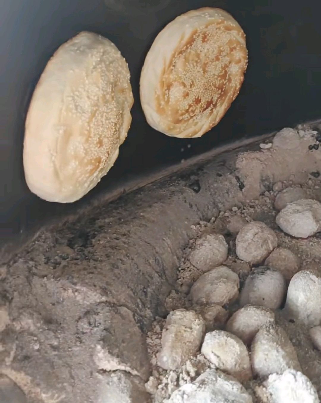 濮阳地道美食"鸡窝烧饼",全国独一份,吃了还想吃