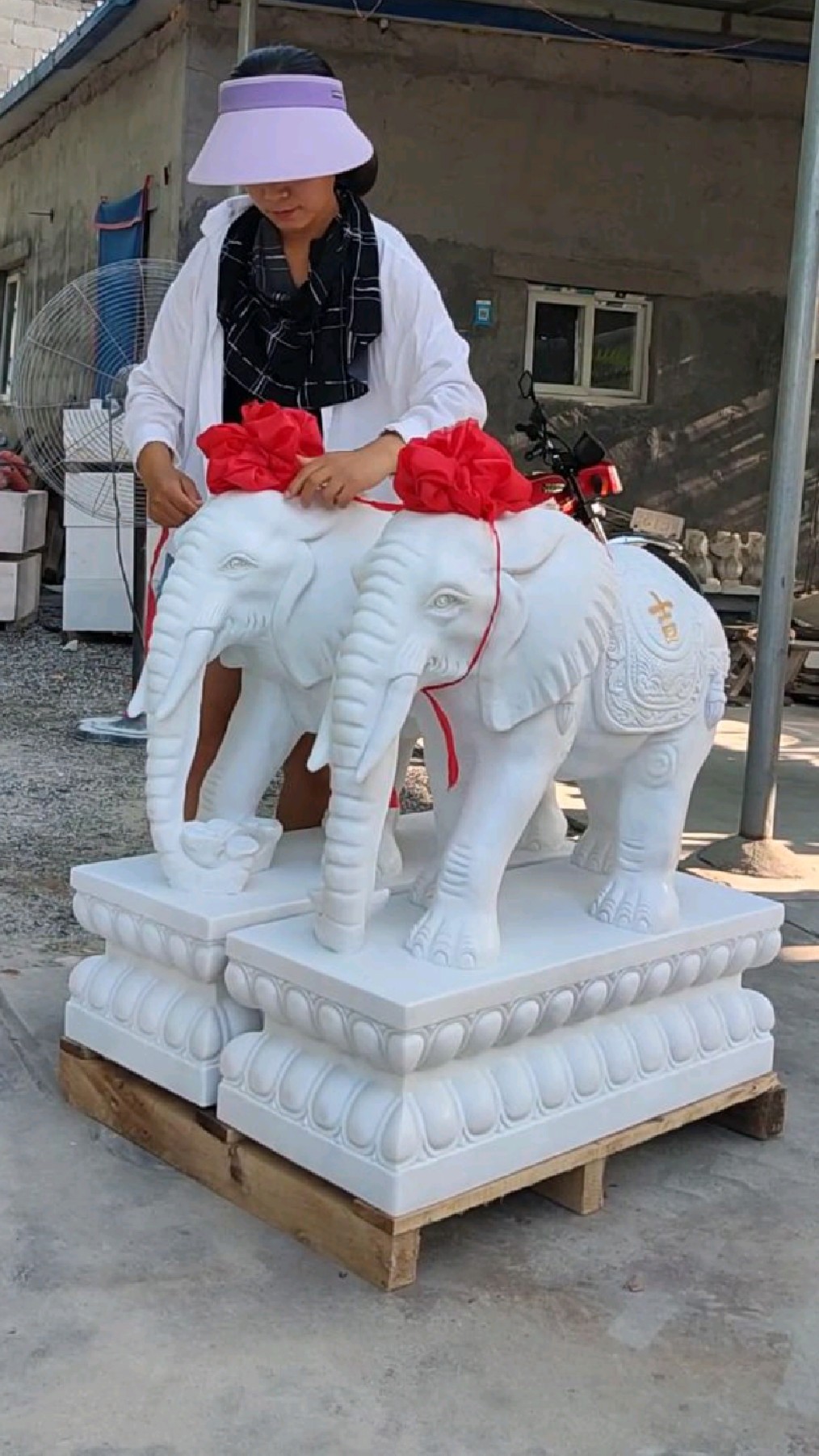 汉白玉石雕大象庭院门口摆件