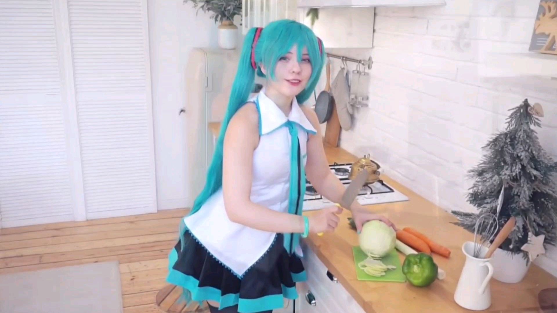 初音未来蔬菜歌-波比波,俄罗斯妹子二次元萌舞