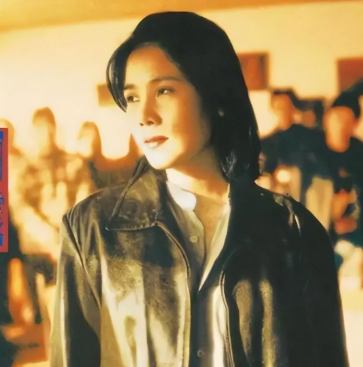 和那英不和,患病险离世,57岁无儿无女,田震现状令人震惊