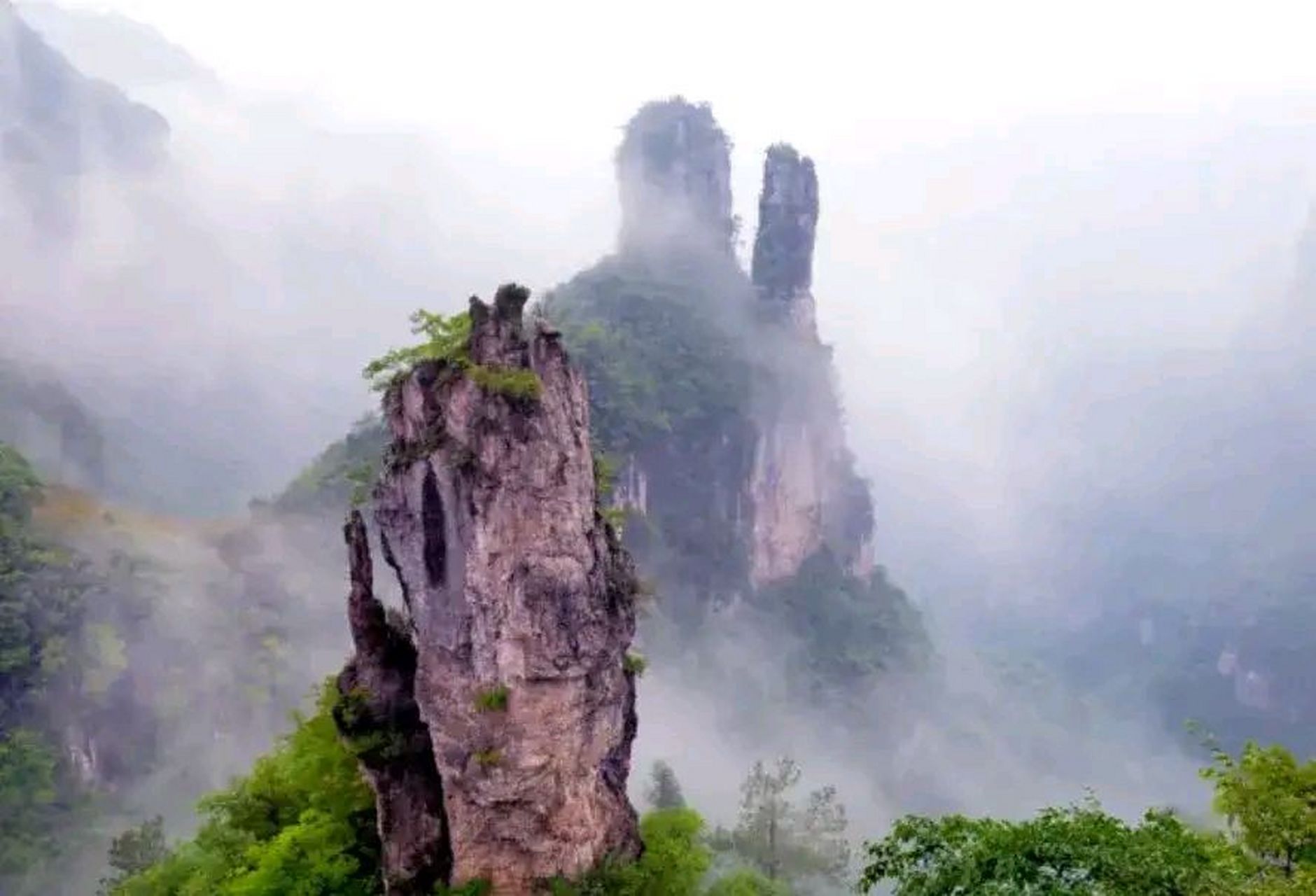 六龙山风景区门票图片