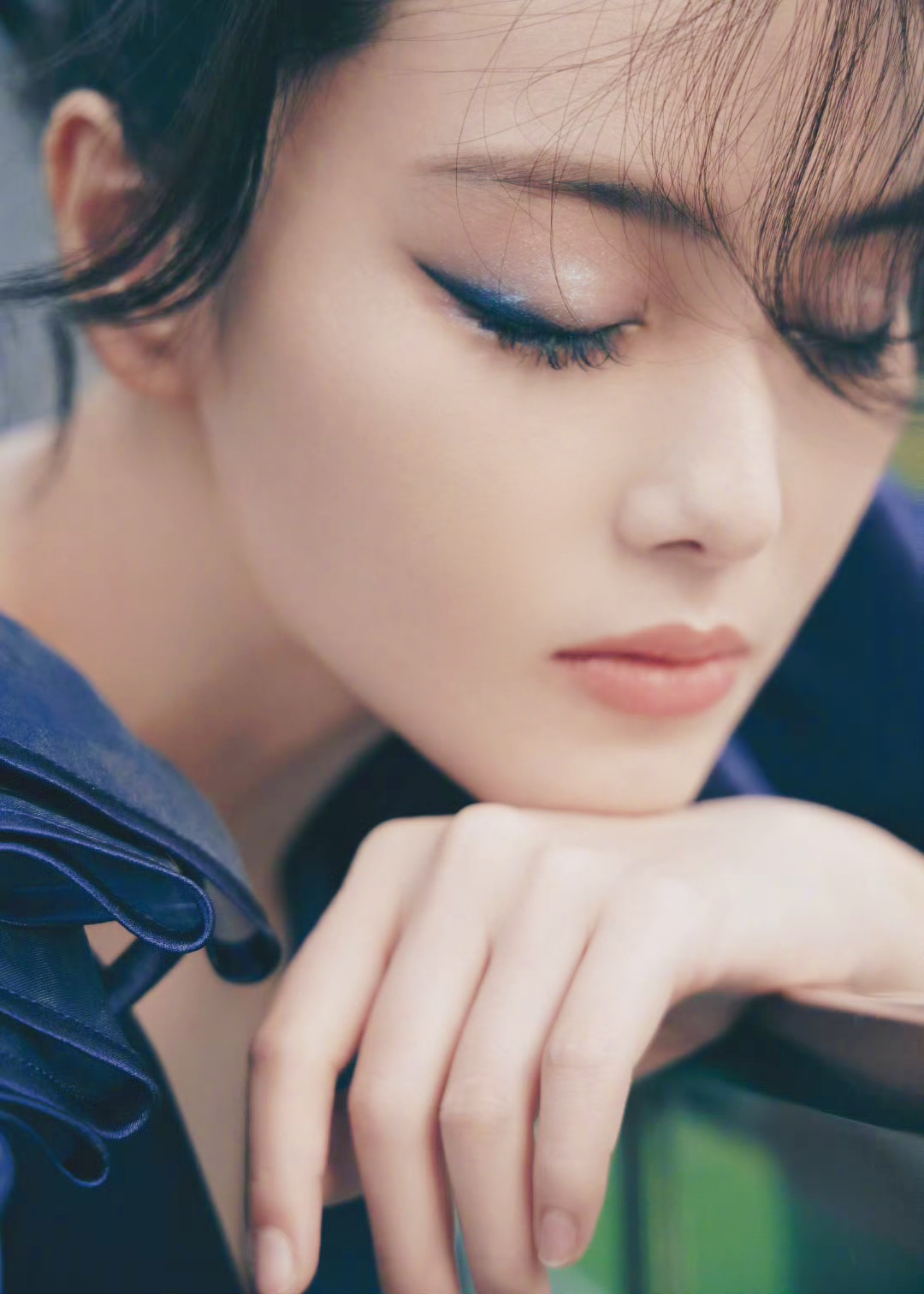 张馨予一直很想做一次80年代新娘子头发