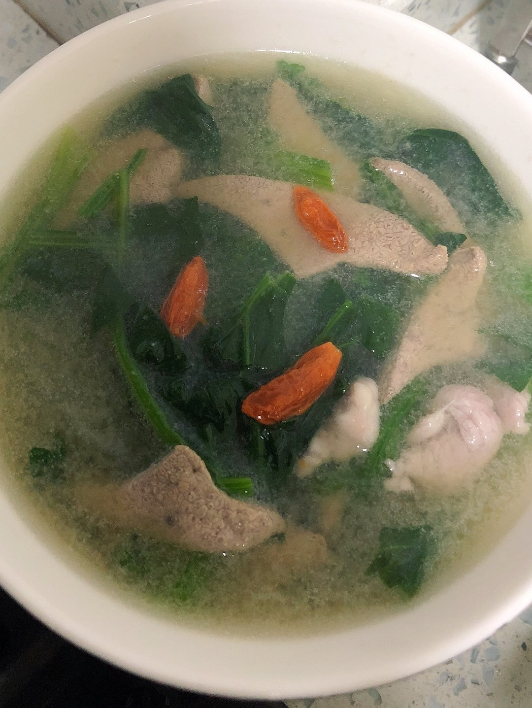 家常菜系列之瘦肉猪肝汤,补血益气汤