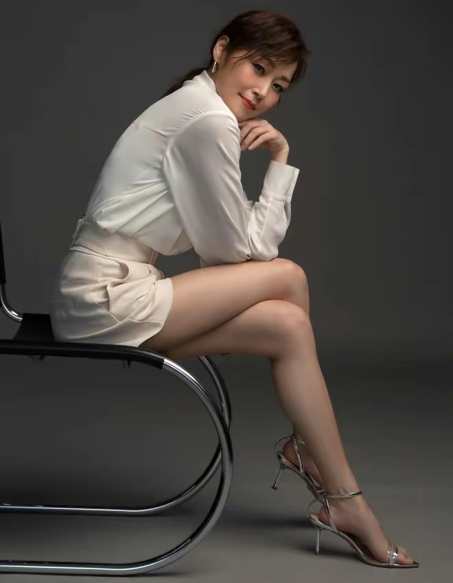 万绮雯,她真的好美啊,好独特的美