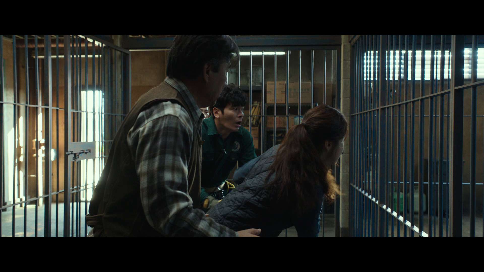 蓝光原盘&REMUX[秘密动物园]2020.KOREAN.1080p.BluRay.REMUX.AVC.DTS-HD.MA.TrueHD.5.1-FGT...