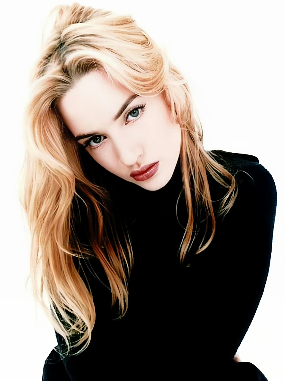 凯特·温丝莱特,图1,2近日出席vogue world伦敦时尚