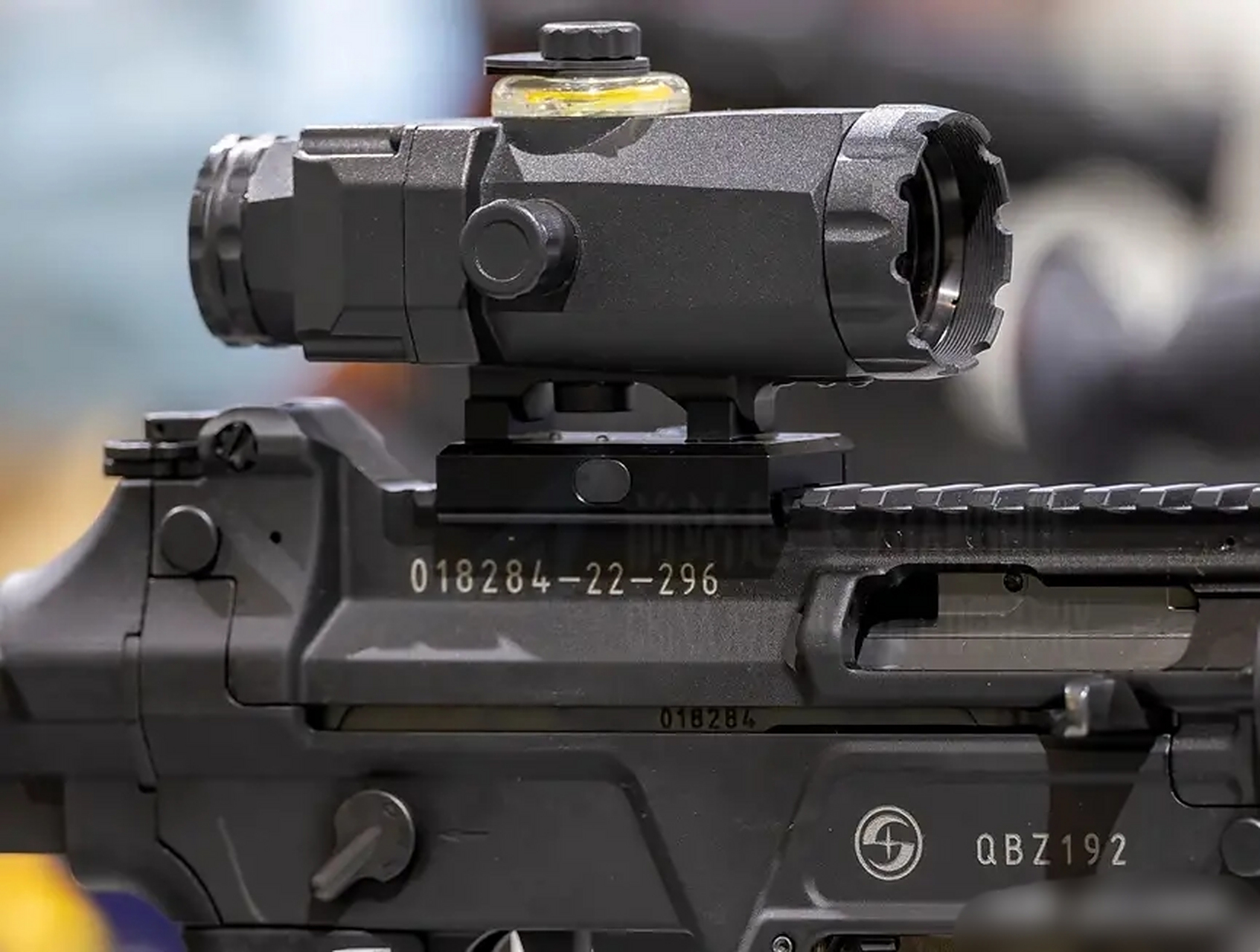 解放军qbz-191系列自动步枪:战术配件丰富提升作战效能  近日,解放军