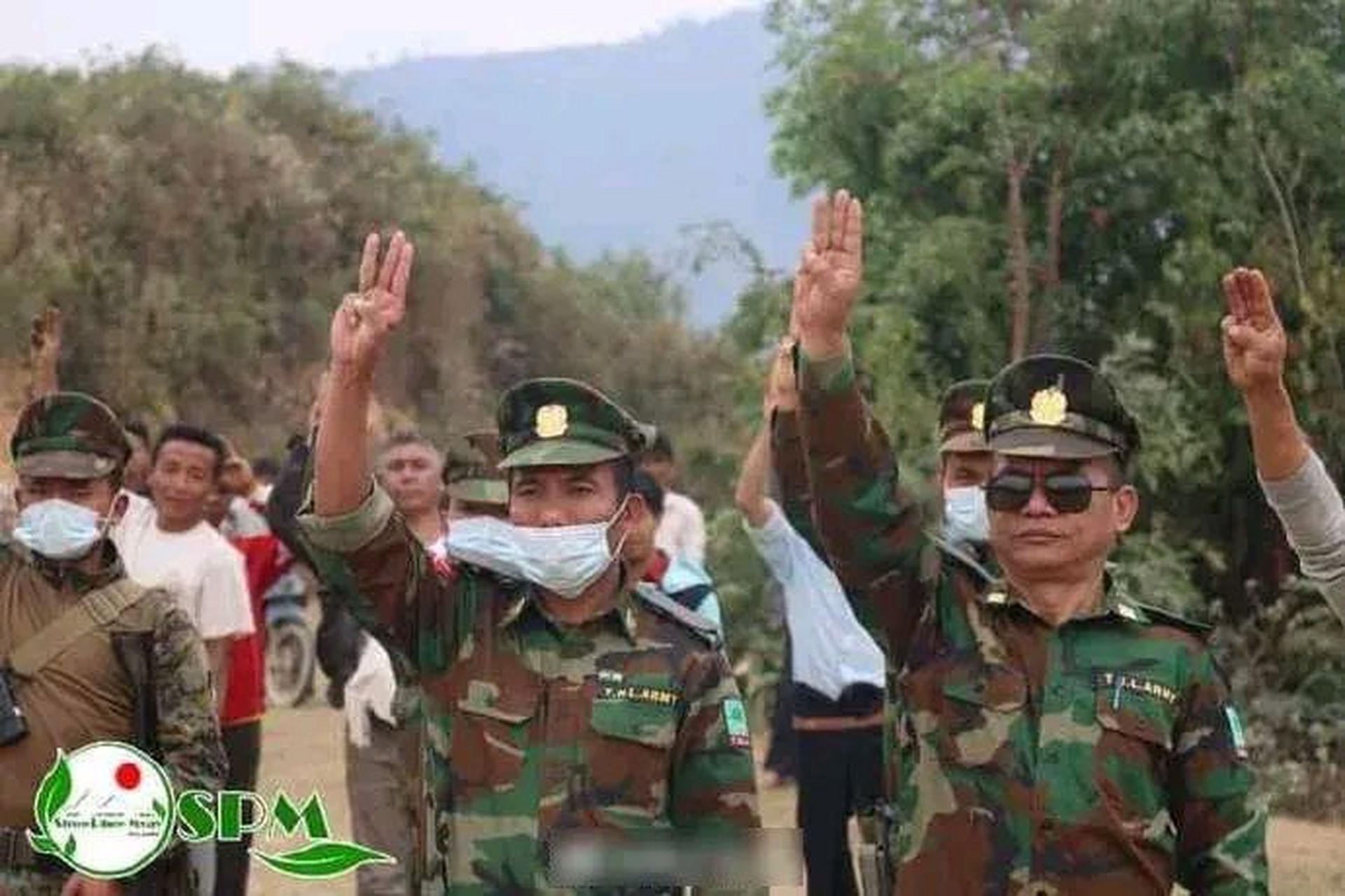 676767  克钦族就是咱们云南的景颇族,主要生活在江心坡一