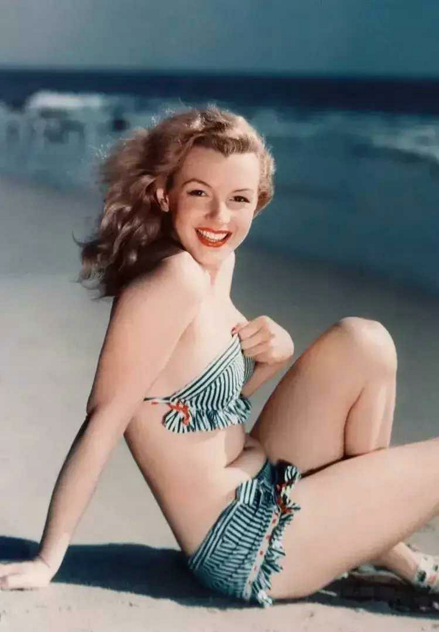 1952玛丽莲梦露图片