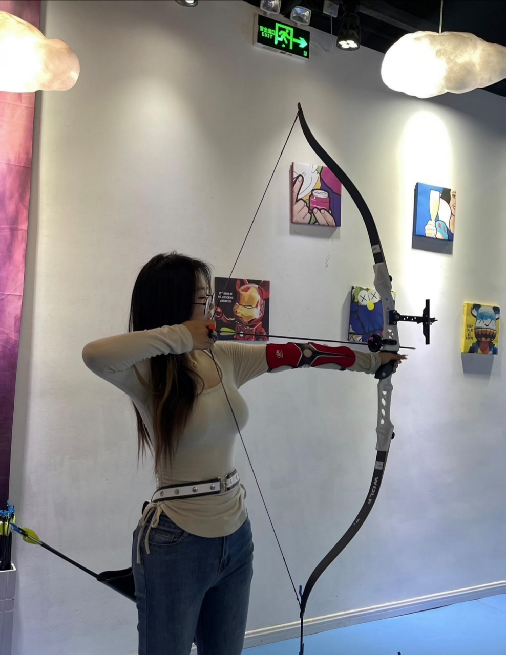 爱射箭97的女孩子#美女# #气质# #时尚穿搭