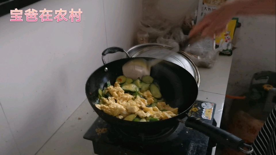 简单的食材妈妈做出了美味